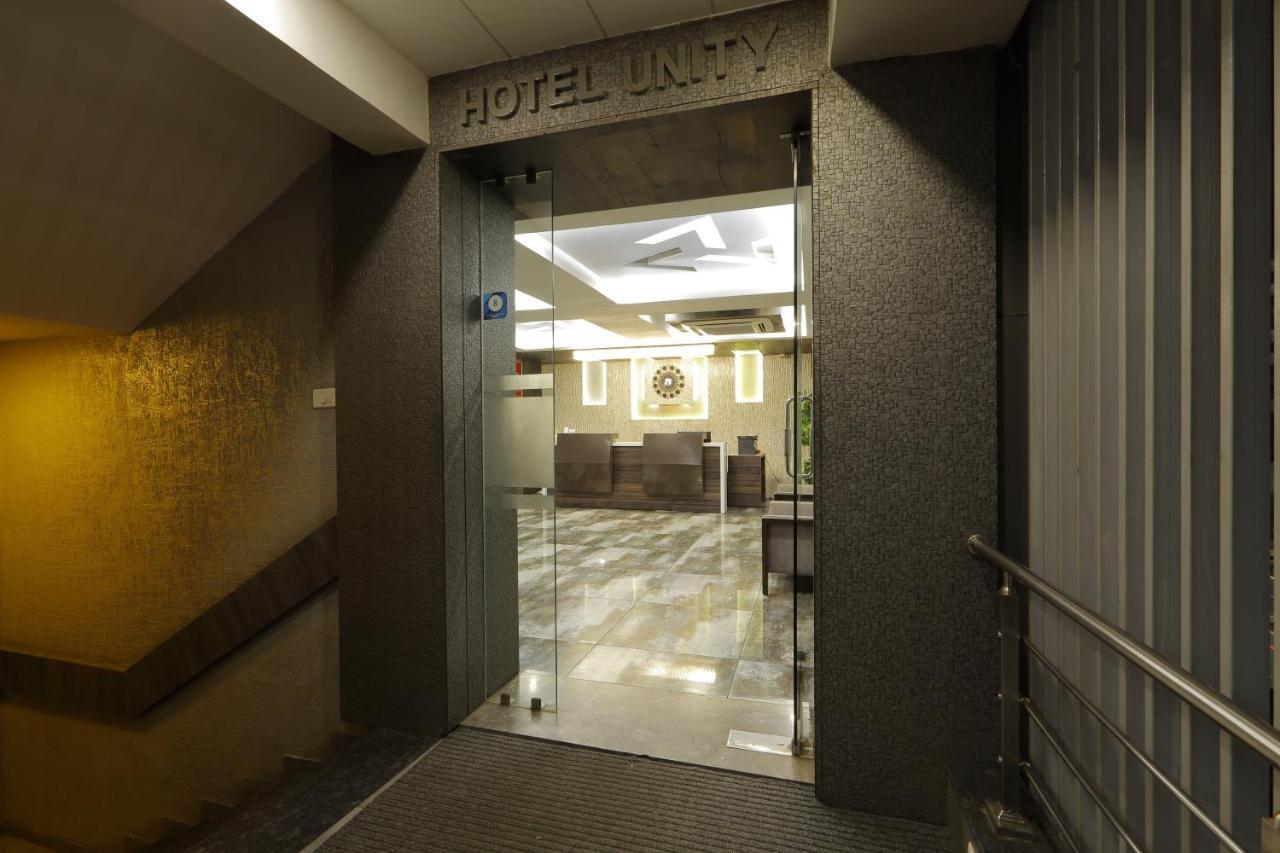 Hotel Unity Ahmedabad Bagian luar foto